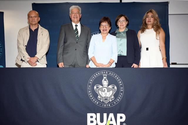 Reconoce la rectora Lilia Cedillo el crecimiento y consolidación del IFUAP