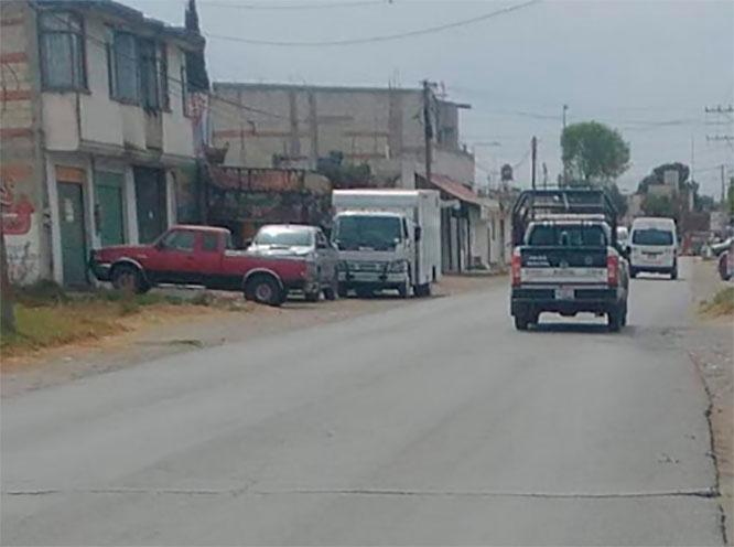 Roban tres autos de un autolavado en Xalmimilulco