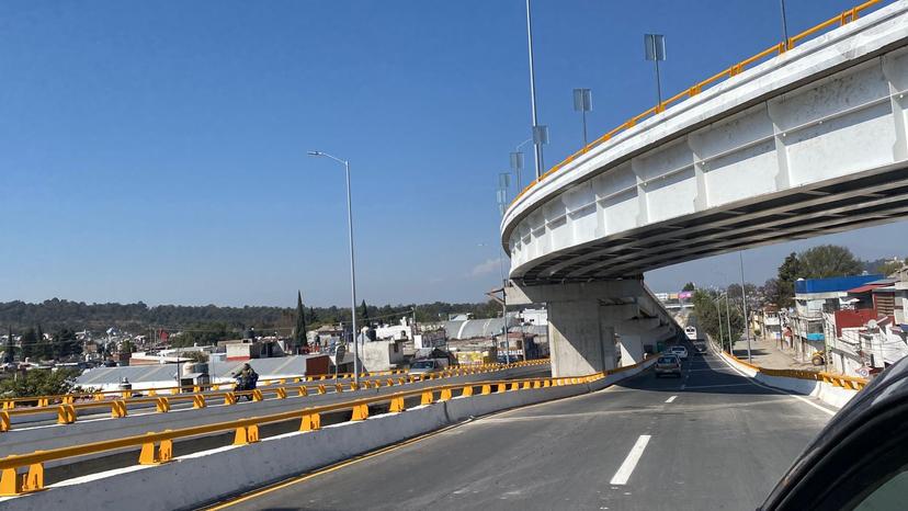 A casi un año, automovilistas comienzan a utilizar distribuidor de Amalucan