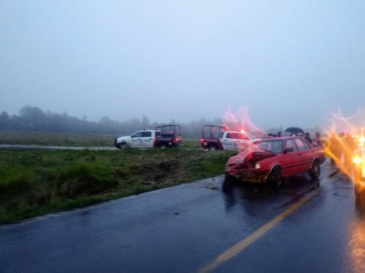 Fuerte accidente deja varios lesionados en la Acuaco-Zacapoaxtla