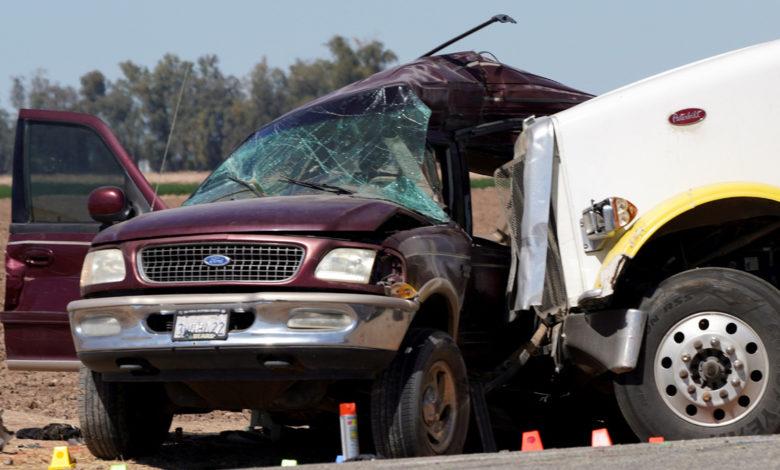 Mueren 10 mexicanos en accidente automovilístico en California