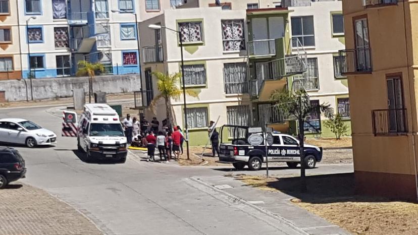 En Atlixco, ladrones entran a su casa a robar y lo acuchillan