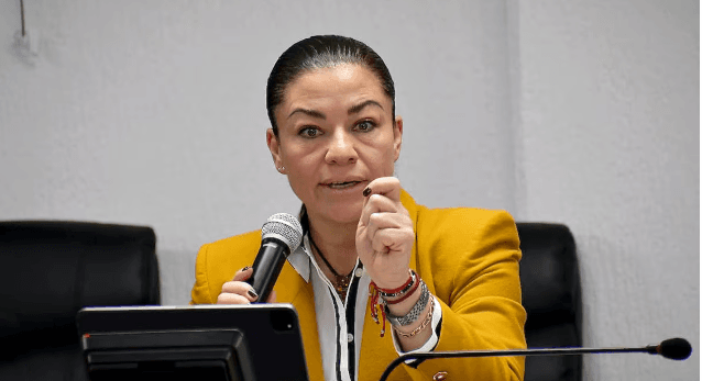 La secretaria general de ASSA comete fraude