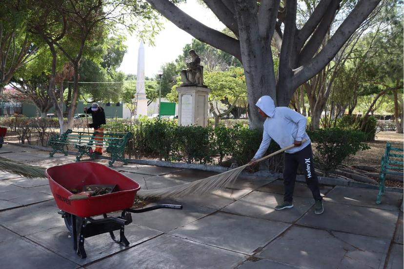 Escuelas de Tehuacán adoptarán 28 parques para rescatarlos