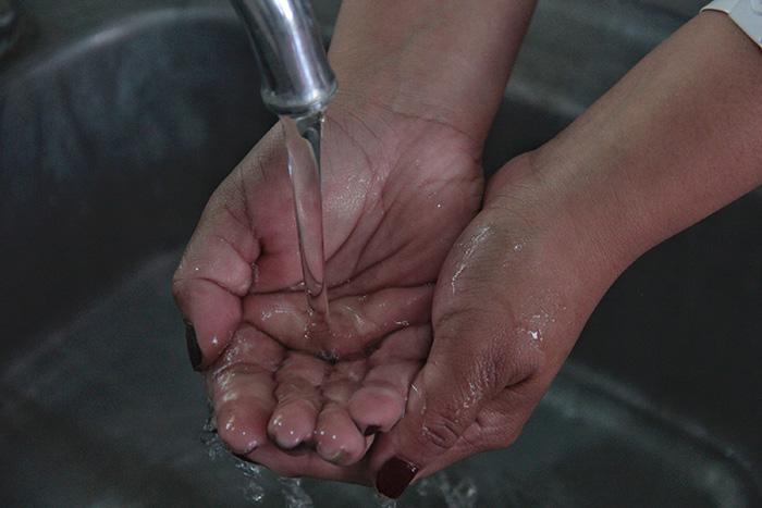 Hay escasez de agua en Tepanco de López por falta de pago