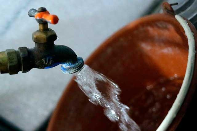 Afecta a Teziutlán desempleo y falta de agua en plena contingencia