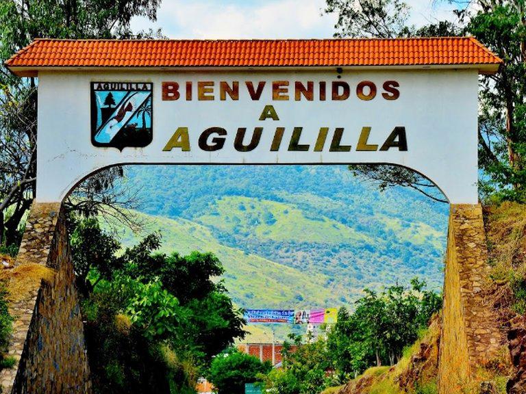 Los de Aguililla esconden sus credenciales del INE ante brutal propaganda del terror del CJNG 