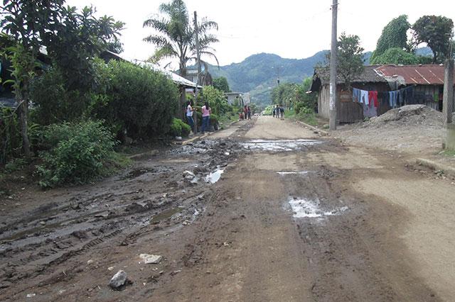 Culpan a CDI por retraso en obras de agua potable de Tlaola