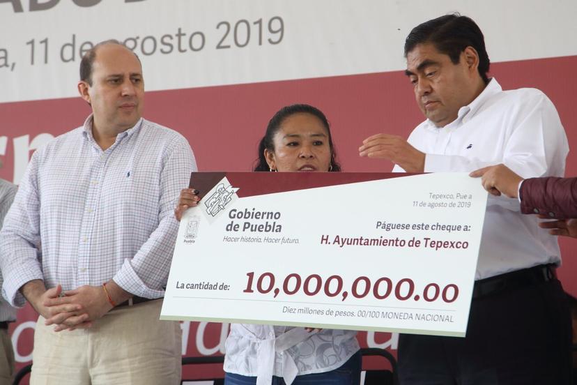 Reaparece alcaldesa de Tepexco; el municipio no vivirá con miedo, dijo