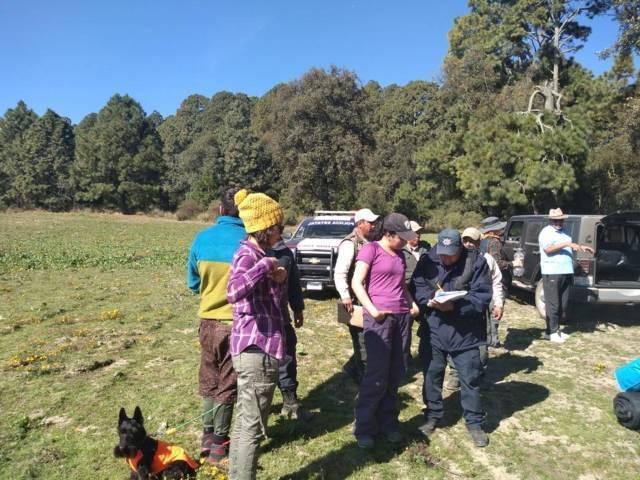 Rescatan con vida a 9 excursionistas extraviados en La Malinche