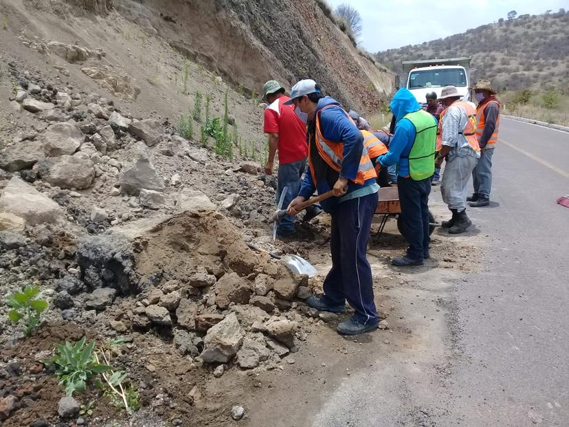 Atiende Gobierno de Puebla deslaves en Santa Cruz Alpuyeca y Coxcatlán