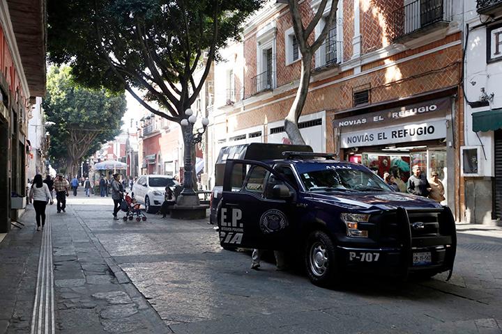 Batalla entre ambulantes deja 3 heridos en el centro histórico