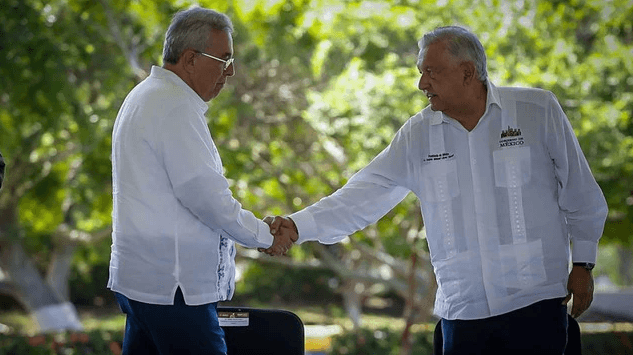 ¡Amor con amor se paga! AMLO a la altura de Sinaloa