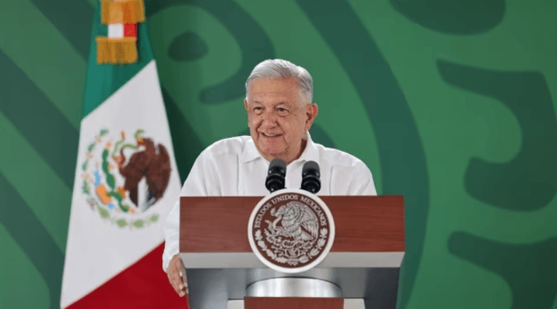 AMLO: castrochavista de mañanera. Neoliberal de closet en los hechos