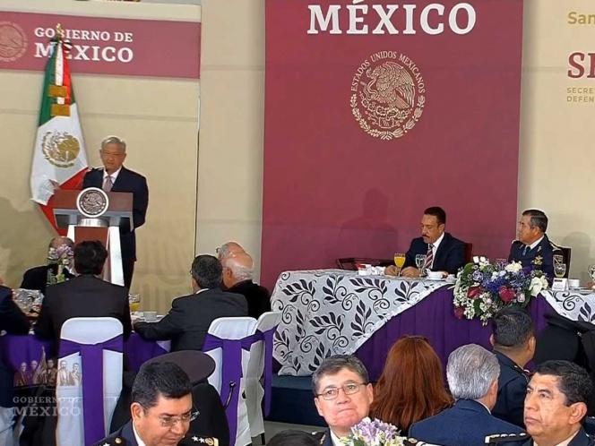 En 3 años operará aeropuerto en Santa Lucía: AMLO