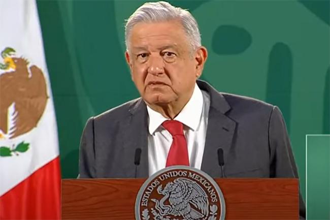 AMLO anuncia plan para devolver tierras y agua a los yaquis