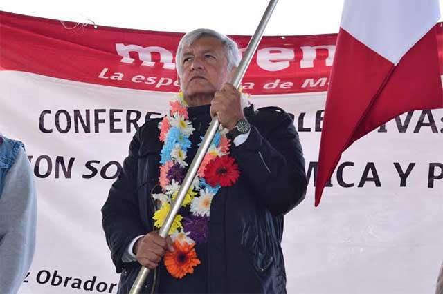 RMV preocupado sólo por obras de relumbrón: AMLO