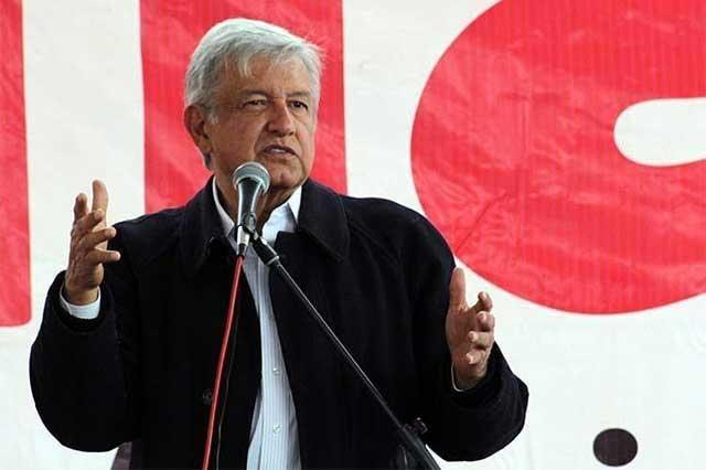 Atribuye AMLO pobreza en Puebla a obras de Moreno Valle