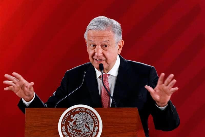 AMLO revelará lista de comunicadores beneficiados con EPN