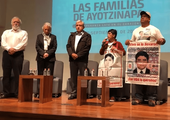 VIDEO: Ofrece AMLO verdad y justicia para los 43