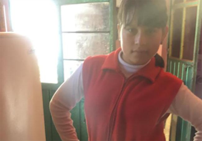 Desaparece Andrea de 11 años en Acajete