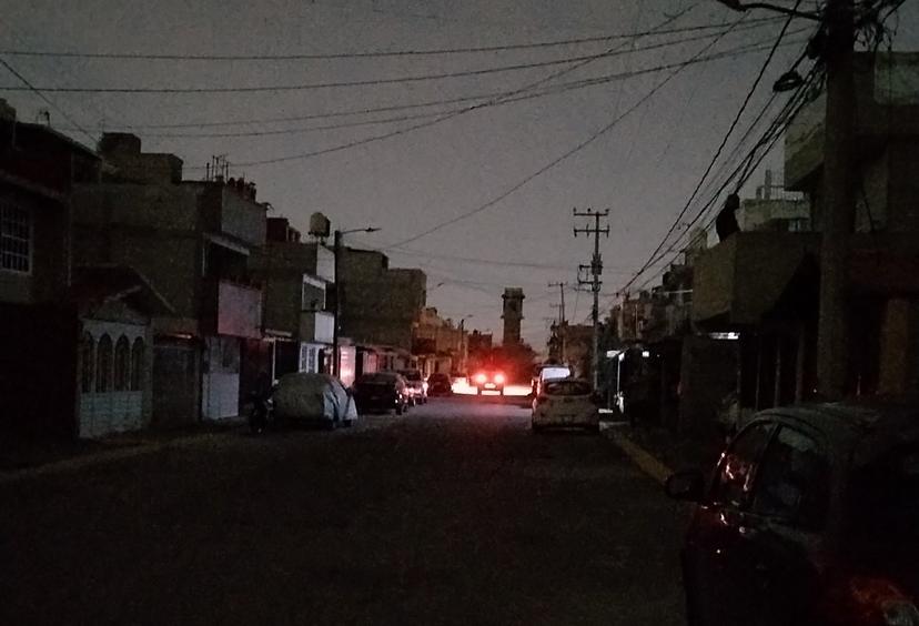 Se fue la luz: reportan apagones masivos en diez estados del país