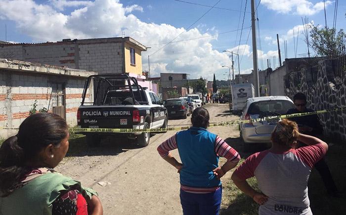 A puñaladas matan a tendero atrás del Cesaros de San Miguel