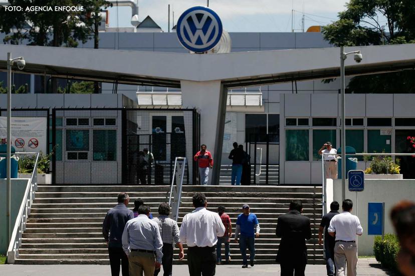 Volkswagen imparte curso técnico de casas hogar