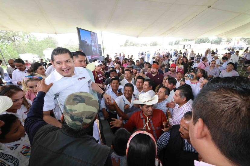 Anuncia Alejandro Armenta que hará gira por Estados Unidos