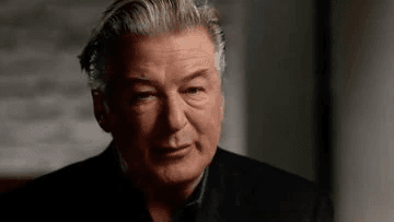 Alec Baldwin afronta  accidente en producción de Rust 