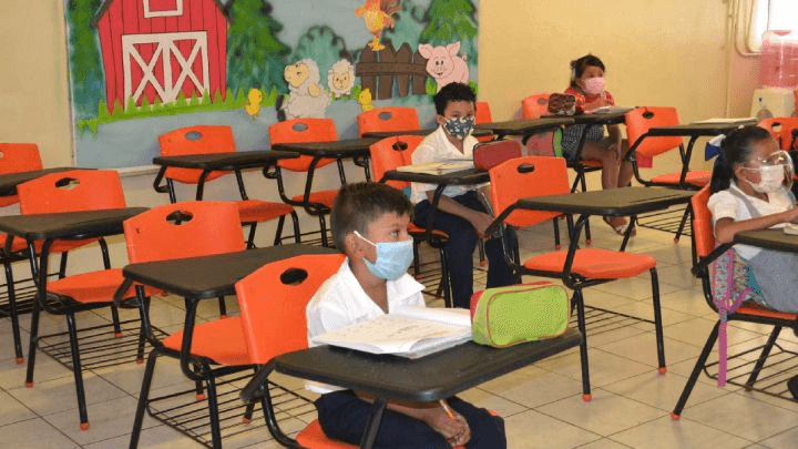 Se pospone regreso a clases en 11 estados en México