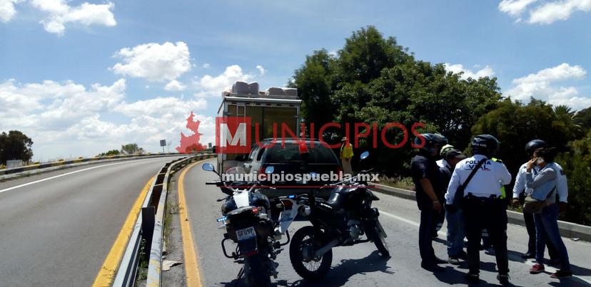 Intento de robo a comerciantes desata balacera en Texmelucan