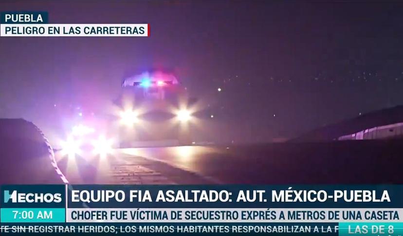 Acusan asalto a equipo de TV Azteca en la México-Puebla