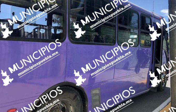 Asaltantes sorprenden a pasajeros de la ruta los morados