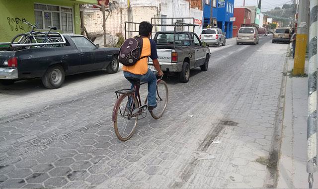 Caída de ceniza no ocasiona problemas mayores en región de Cholula