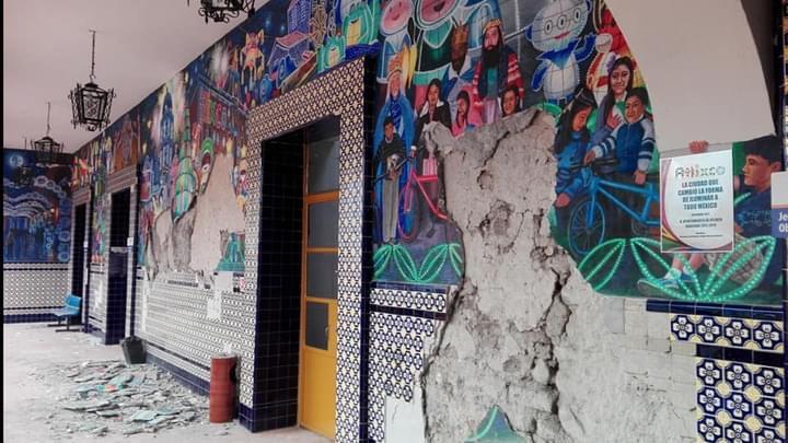 Artista reinaugura mural que fue destruido por sismo de 2017