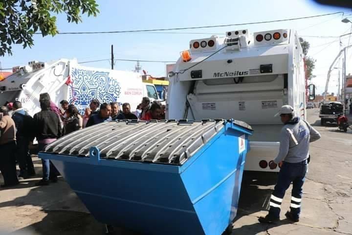 Cae de camión de la basura en Atlixco, se desnuca y muere