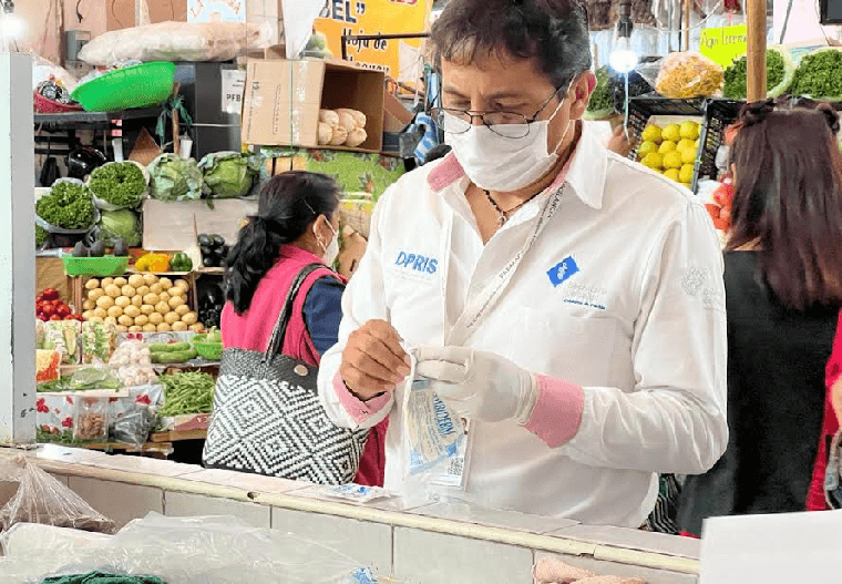 Vigilan pescaderías de Atlixco en temporada de Cuaresma