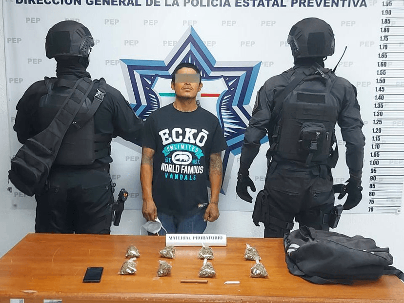 Policía Estatal detiene a una persona en posesión de  marihuana en Atlixco