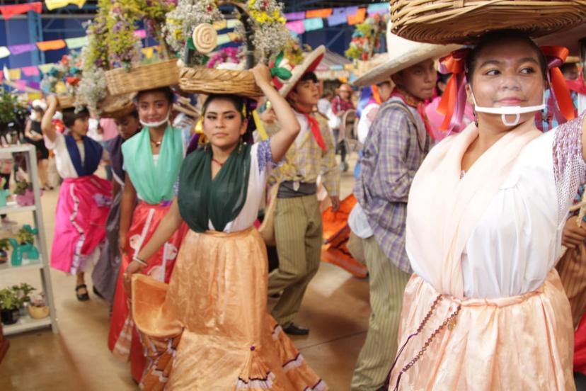 Este fin de semana visita la feria del mezcal y el pulque en Atlixco