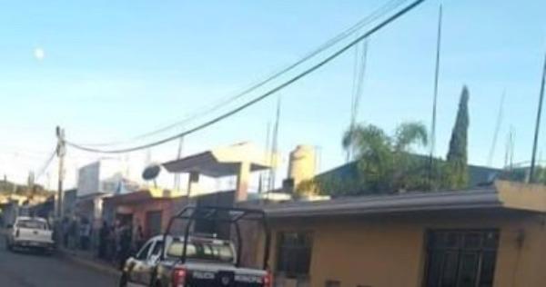 Al calor de las cervezas, desconocidos disparan contra 2 sujetos en Atlixco