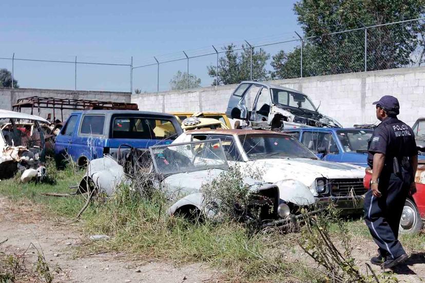 Dinero de la venta de autos chatarra se destinará a seguridad: Adán Domínguez