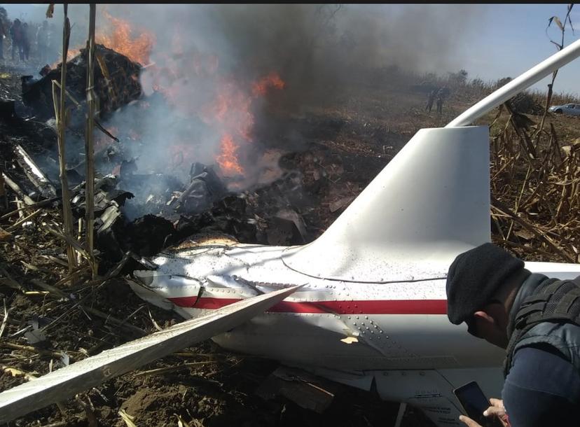 Se desploma avioneta en Santa María Coronango