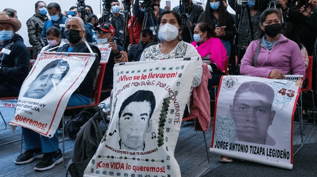 Ayotzinapa ya derribó un gobierno, ¿tirará a otro? La implosión de la 4T