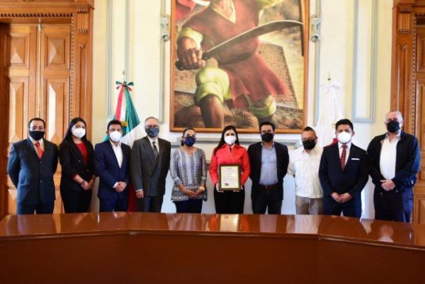 Reconocen a Ayuntamiento de Puebla por aplicar nueva evaluación 