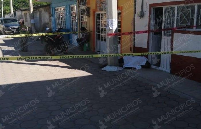 Se desplomó en la calle y murió al instante en San Juan Epatlán