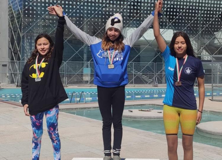 Alumnos del selectivo de natación de la BUAP consiguen pase al Arena Grand Prix