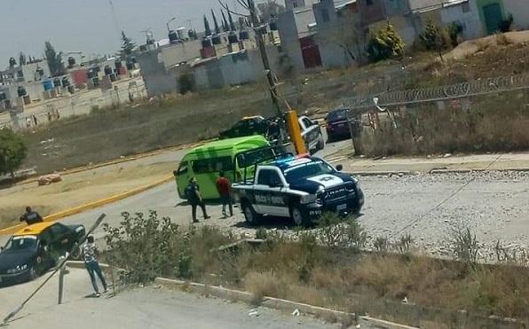 Llegaron en taxi a robar Oxxo de La Guadalupana e iniciaron balacera