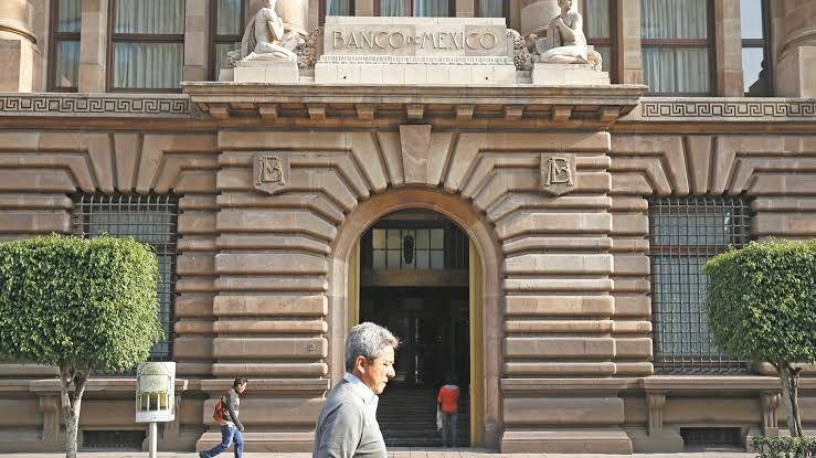 Banxico sube tasa de interés a 7.75%