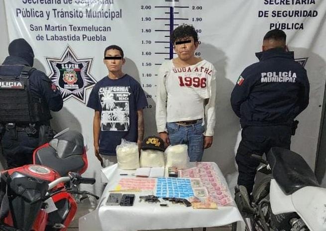 Caen integrantes de la banda de El Cabezas o El Perikín en Texmelucan